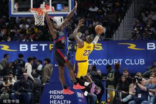 融入球队的 融入球队的