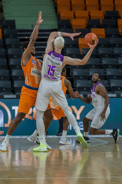 承载着无数 承载着无数