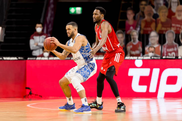 声名鹊起 声名鹊起